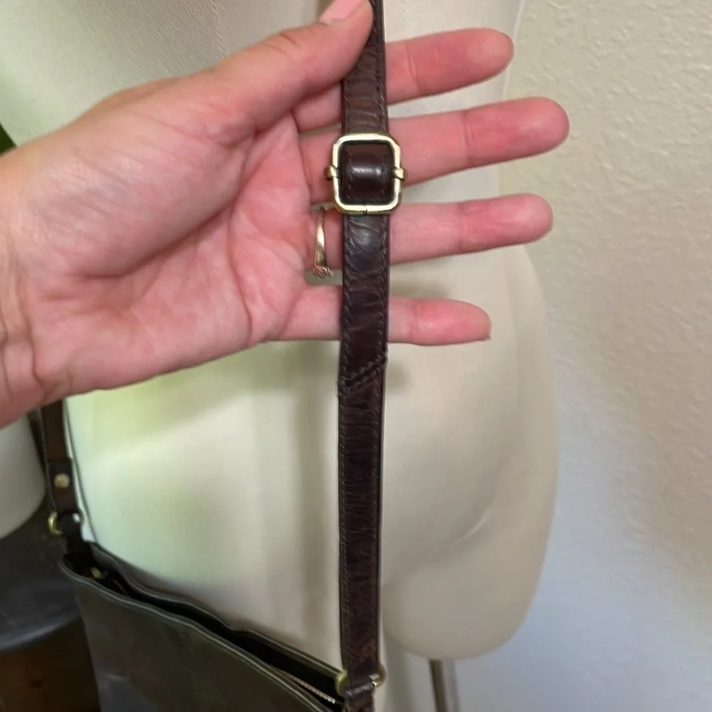 Estalon dark brown leather crossbody purse